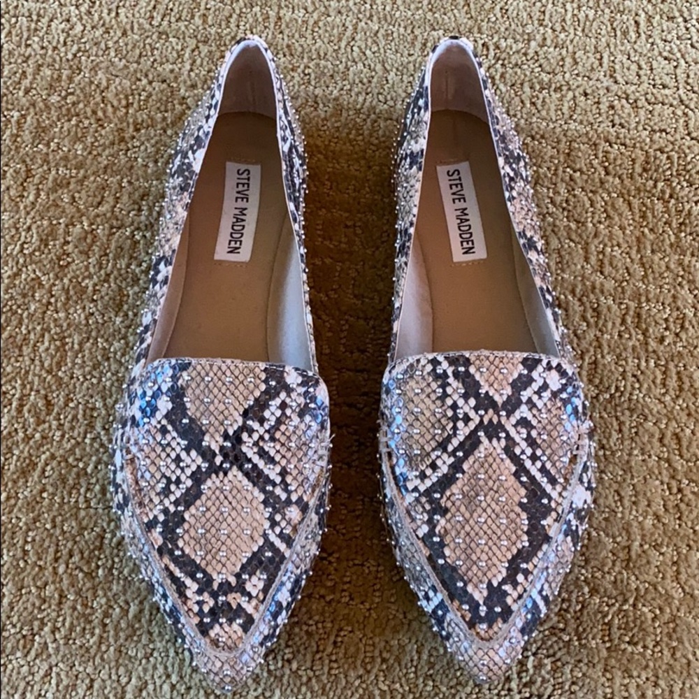 Steve Madden flats